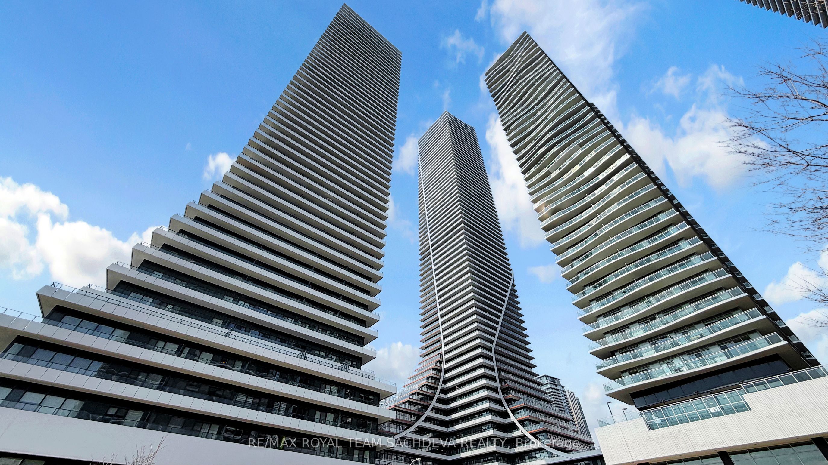 5810-30 Shore Breeze Drive, Toronto, ON, M8V 0J1