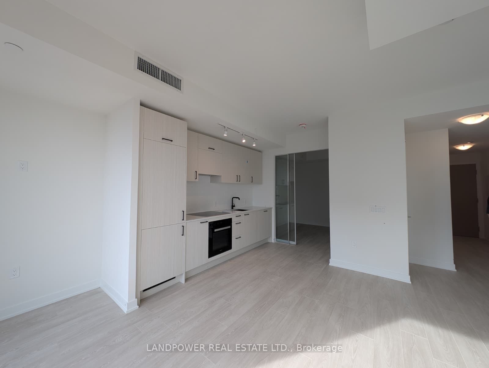 Additional image 3 of 3301-1 Quarrington Lane, Toronto, ON, M3C 0S4