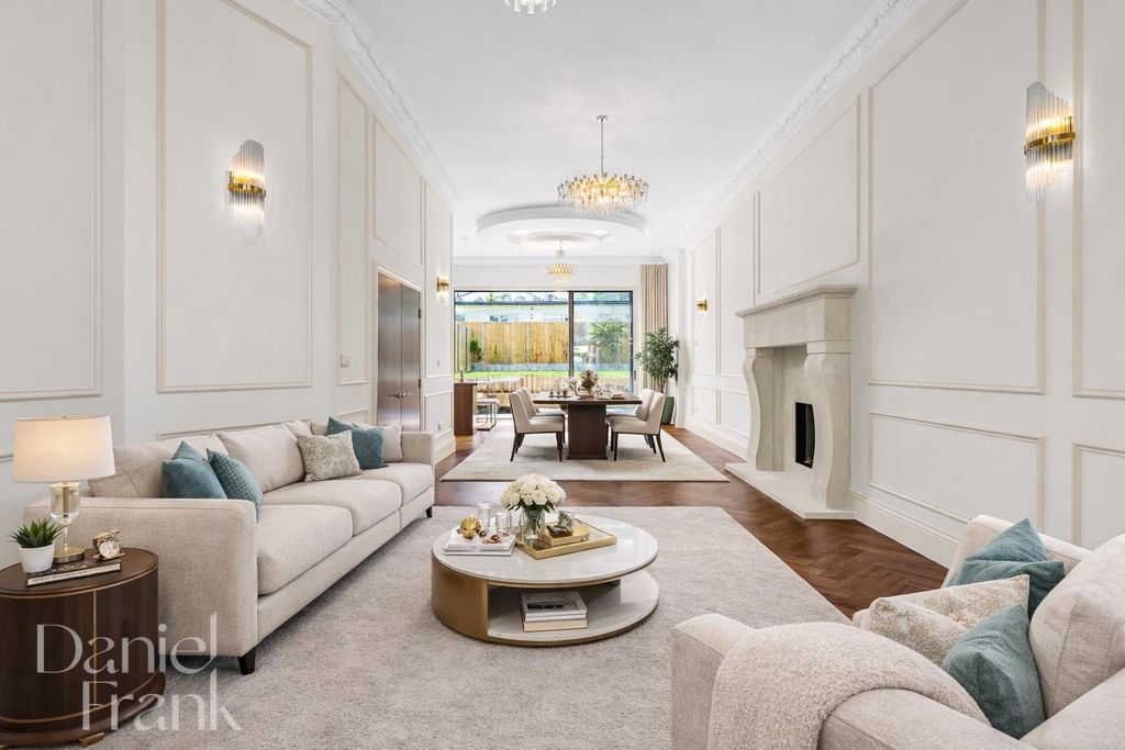 Additional image 2 of 5 bed semi-detached house for salePalmerston Road, Buckhurst Hill IG9
