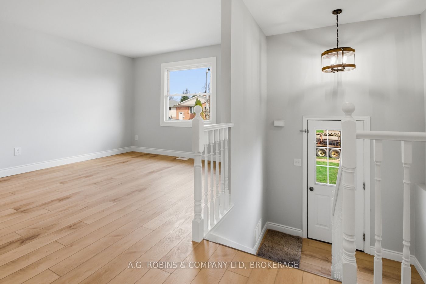 Additional image 6 of 27 Briarsdale Crescent, Welland, ON, L3C 6R8