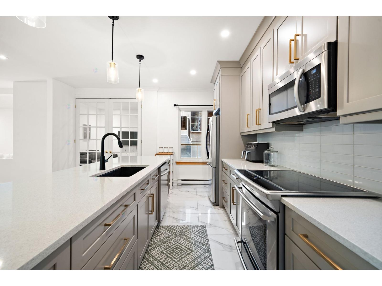 699 Rue St-Maurice