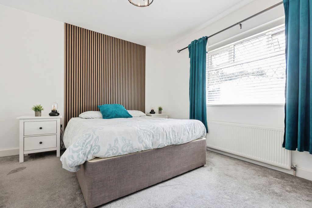 Additional image 10 of 3 bed detached bungalow for salePark Lane, Castle Donington DE74