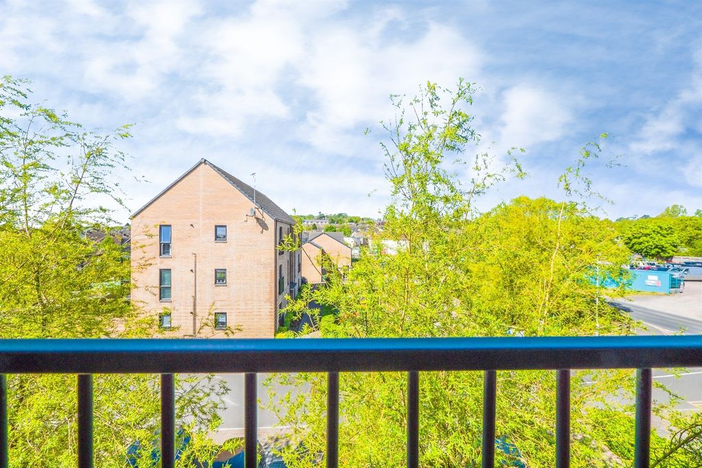 Additional image 10 of 2 bed flat for saleRhodfa Crughywel, St. Mellons, Cardiff CF3