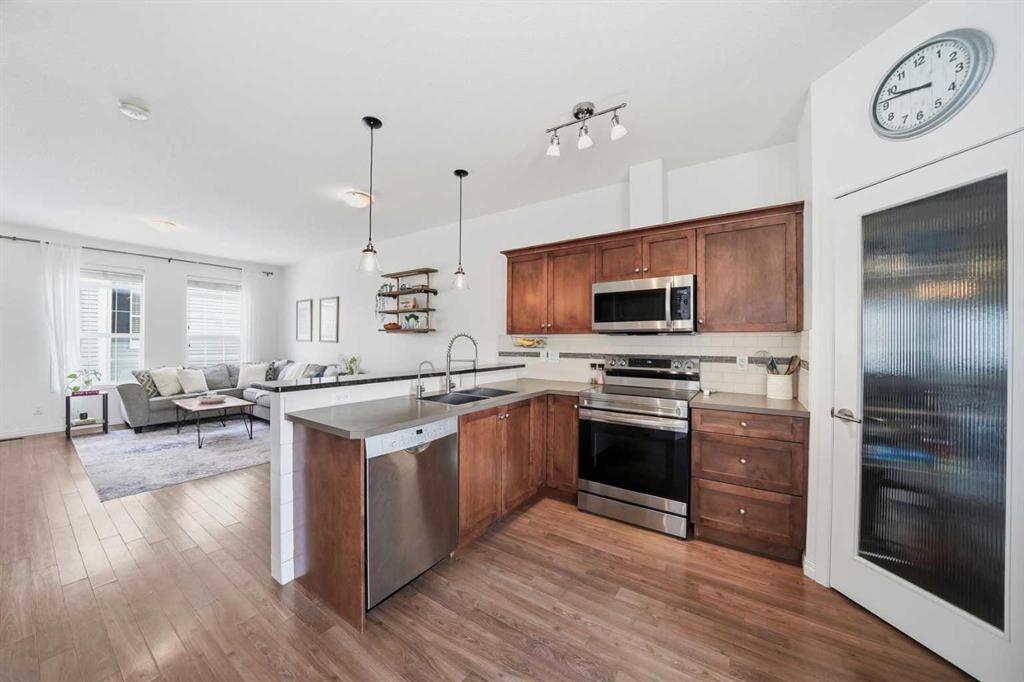 Additional image 4 of 4803-1001 8 Street NW, Airdrie, AB, T4B0W3