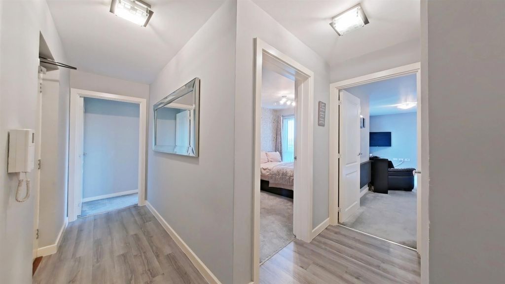 Additional image 12 of 2 bed flat for saleLittle Brights Road, Belvedere DA17