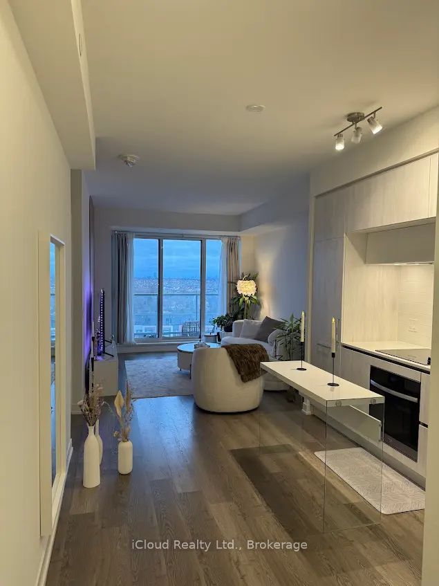 Additional image 5 of 934-2 David Eyer Road, Richmond Hill, ON, L4S 0N6