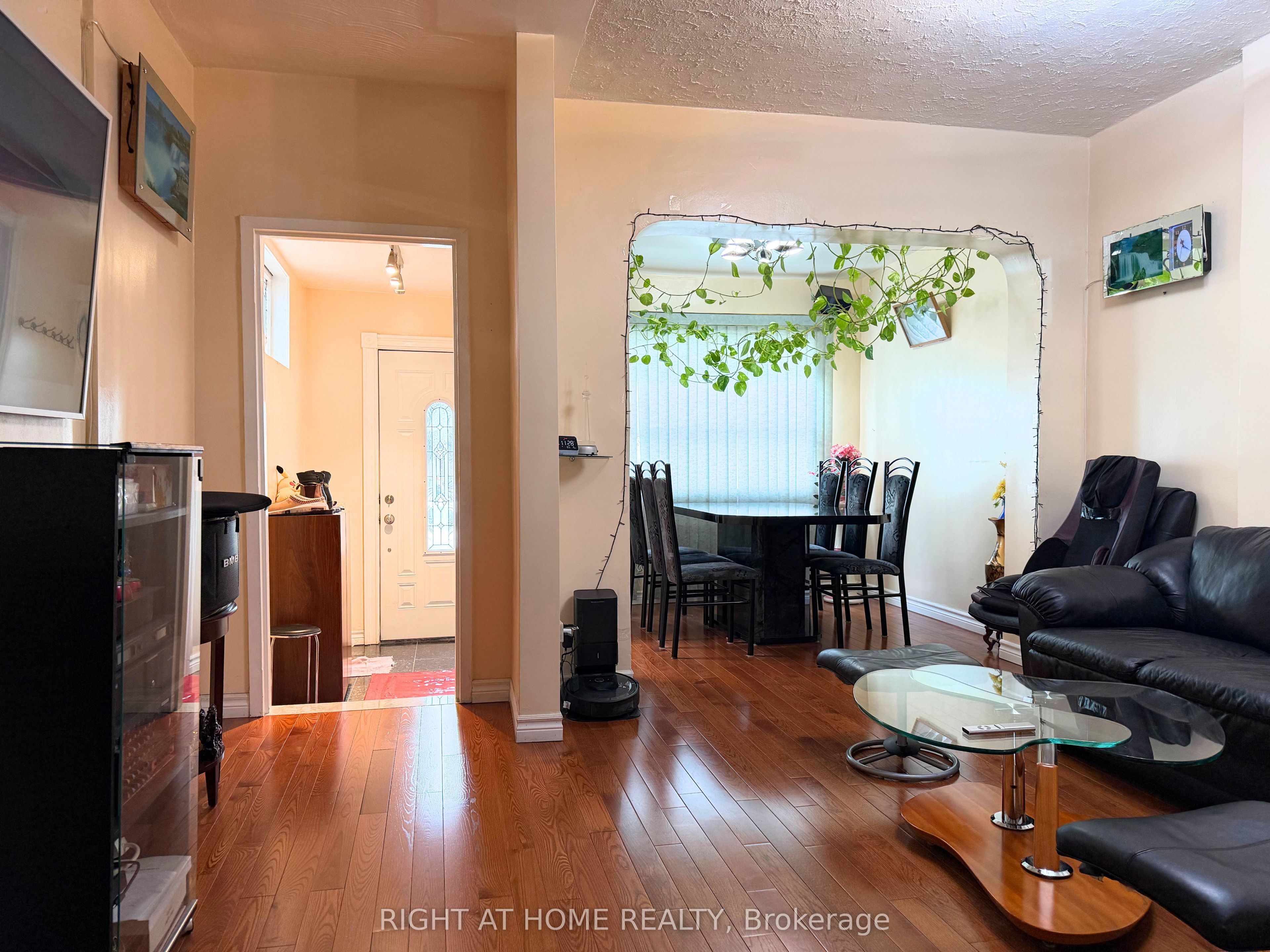 Additional image 5 of 785 Lansdowne Avenue, Toronto, ON, M6H 3Z1