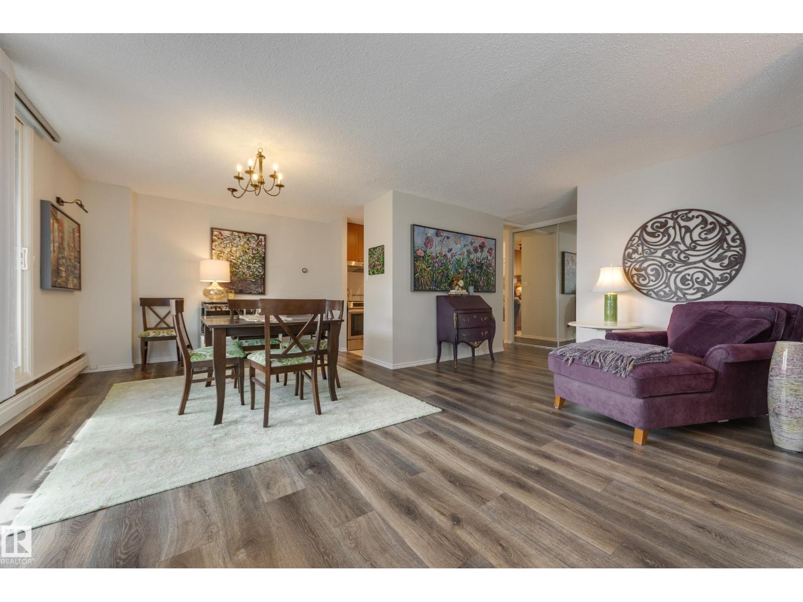1001-9909 110 Street NW, Edmonton, AB, T5K2E5