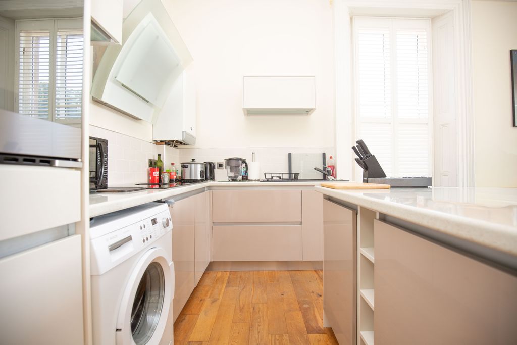 Additional image 13 of 2 bed flat for saleOrchard House, Charlotte Way, Atherstone CV9
