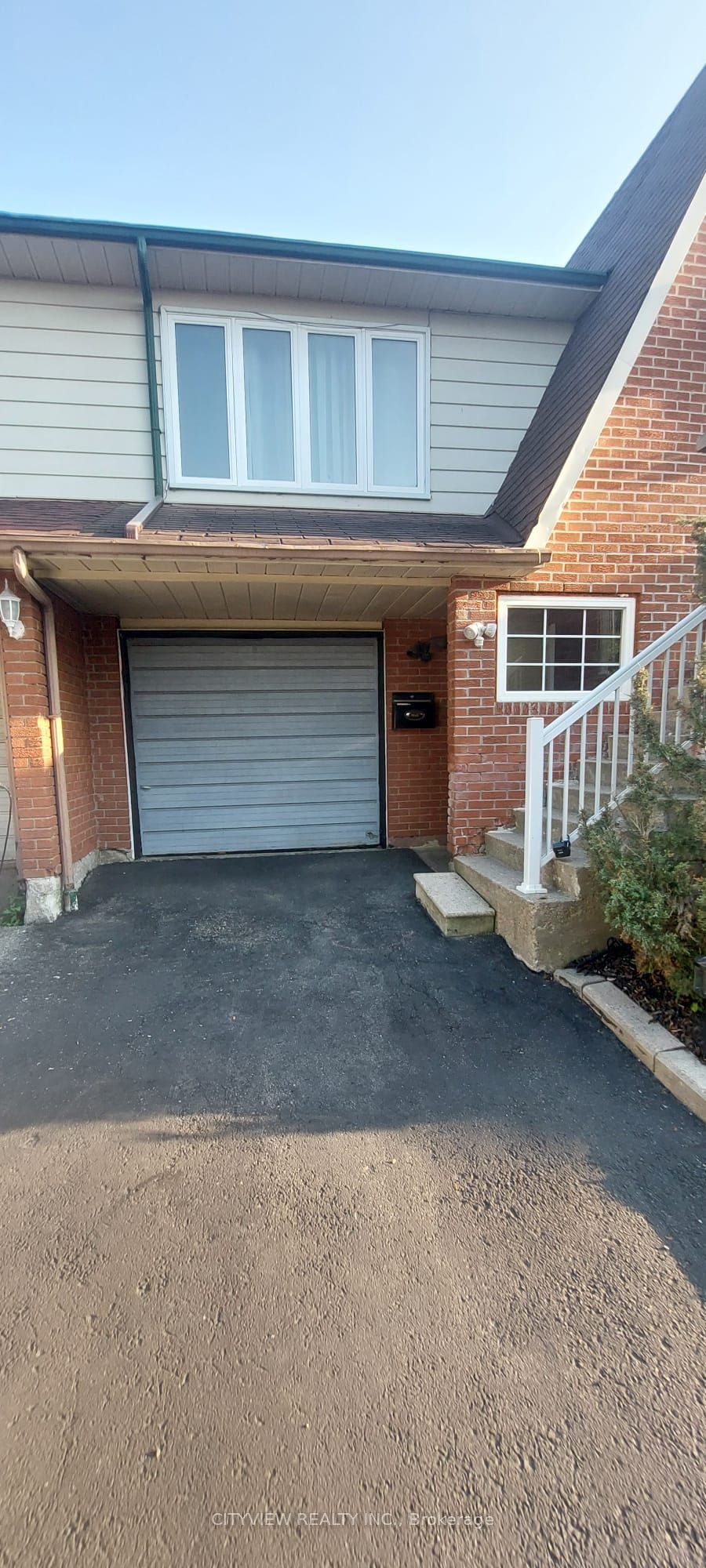 Additional image 2 of 28 Foxacre Row, Brampton, ON, L6V 3P5