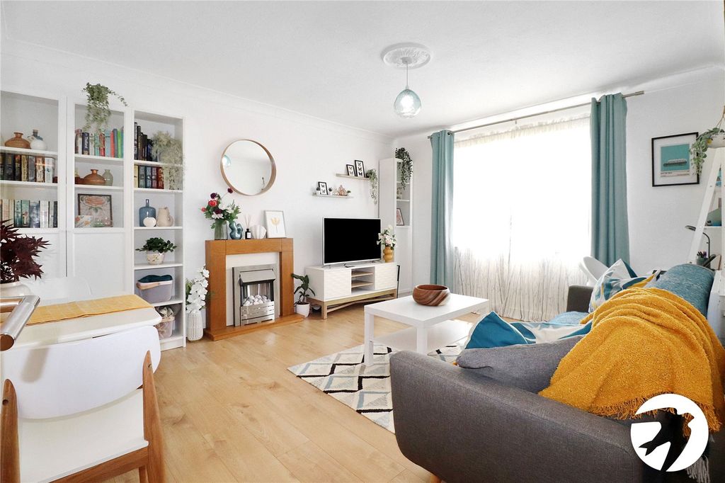 Additional image 2 of 1 bed flat for saleCoptefield Drive, Belvedere DA17