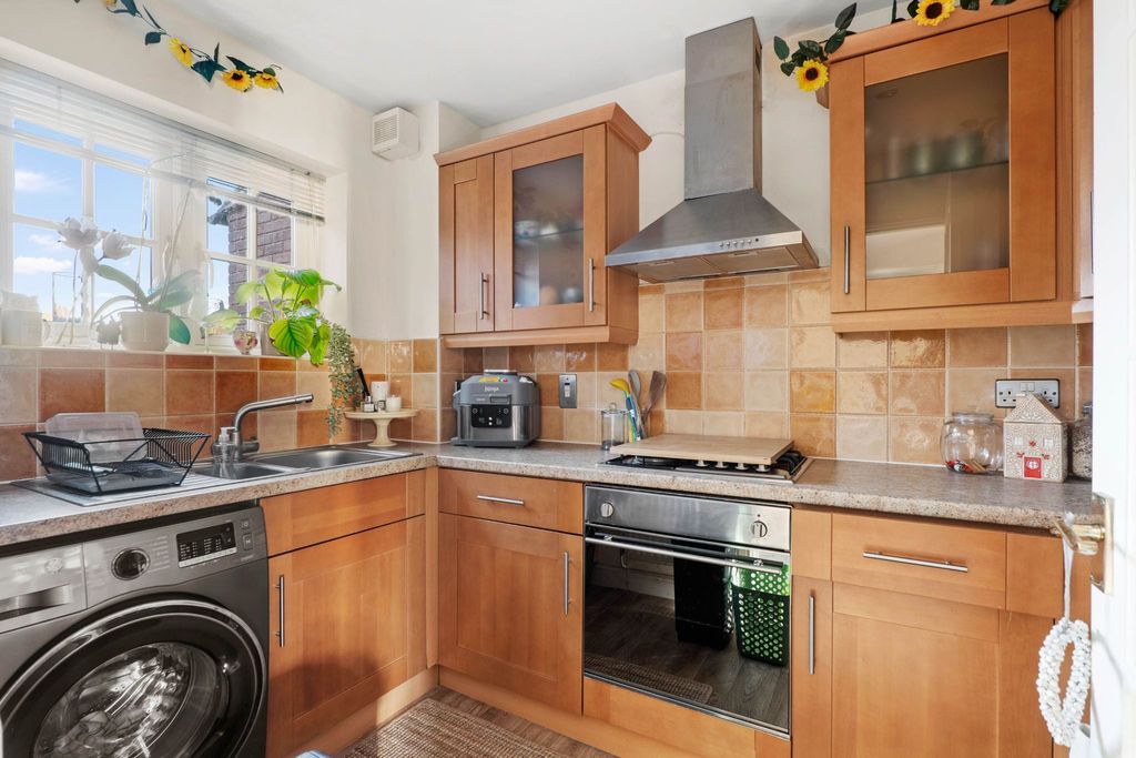 Additional image 3 of 2 bed terraced house for saleMoorfield Road, Alcester B49
