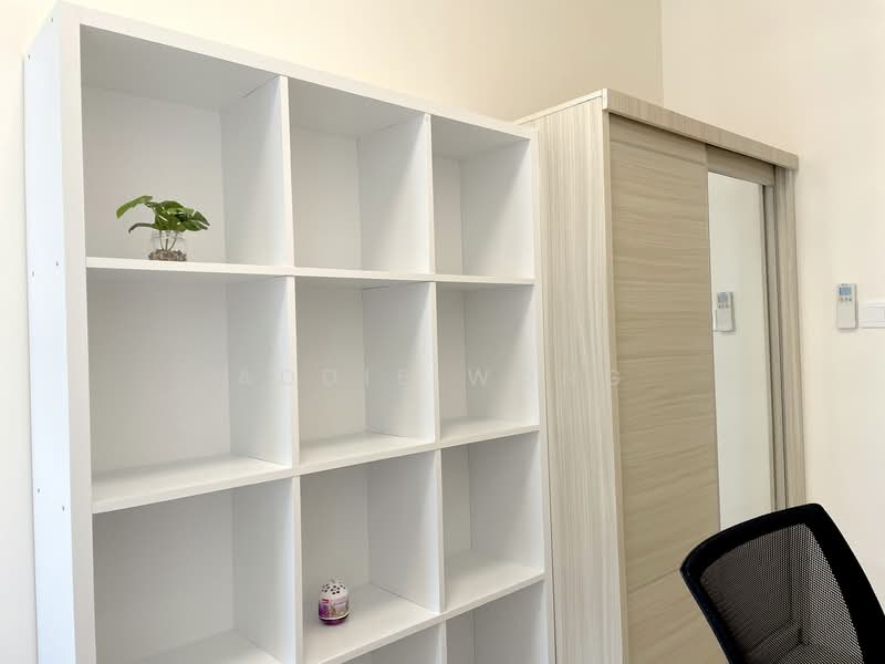 Additional image 2 of Tiong Bahru MRT 3 Mins Walk | Naturally Bright | Nice Condo Room