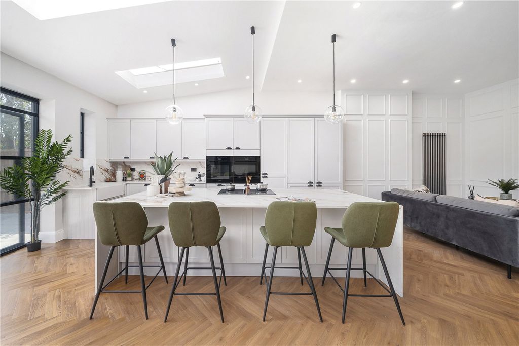 Additional image 13 of 6 bed semi-detached house for saleQueens Road, Beckenham BR3