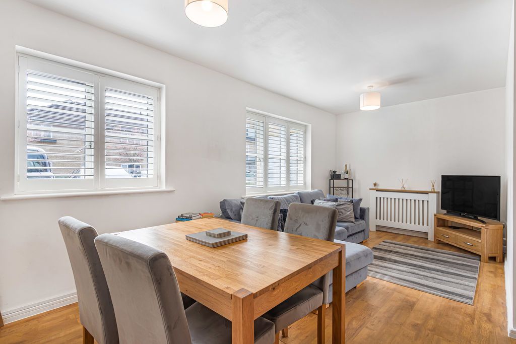 2 bed flat for saleTalehangers Close, Bexleyheath DA6 photo 4