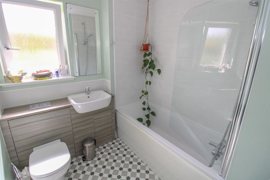 Additional image 13 of 2 bed flat for sale21 Brock Road, Inverness IV2