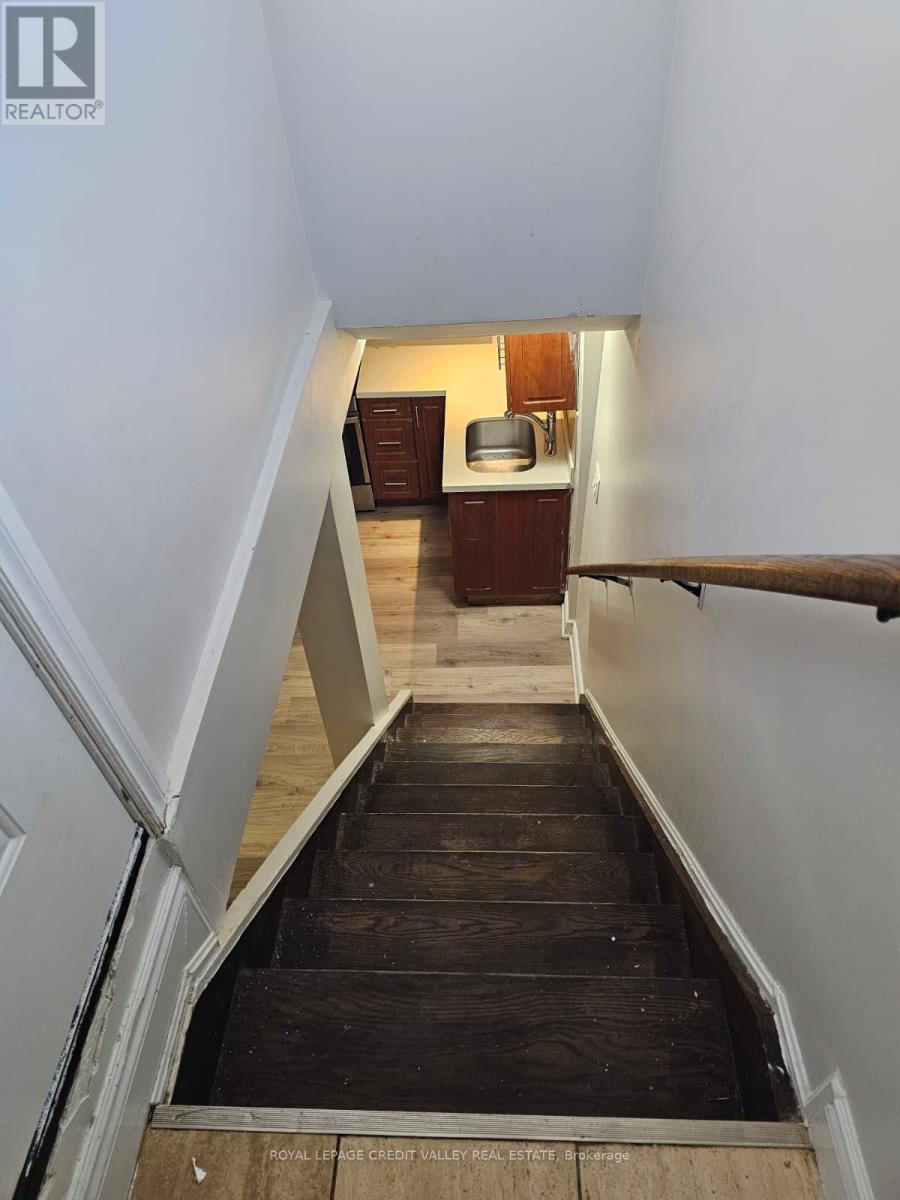 672 Jane Street, Toronto, ON, M6N4A7