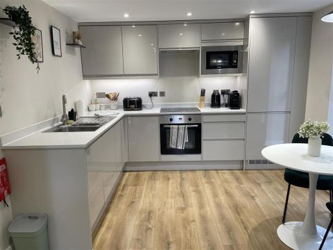 Border Road, London SE26