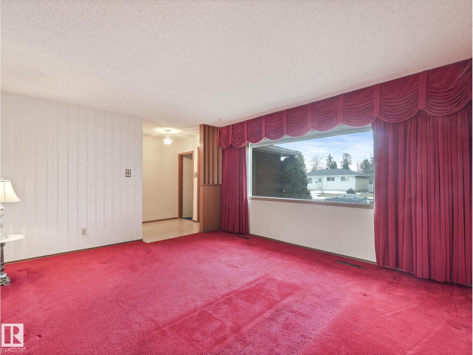 Additional image 6 of 5904 84 Avenue NW, Edmonton, AB, T6B0H4