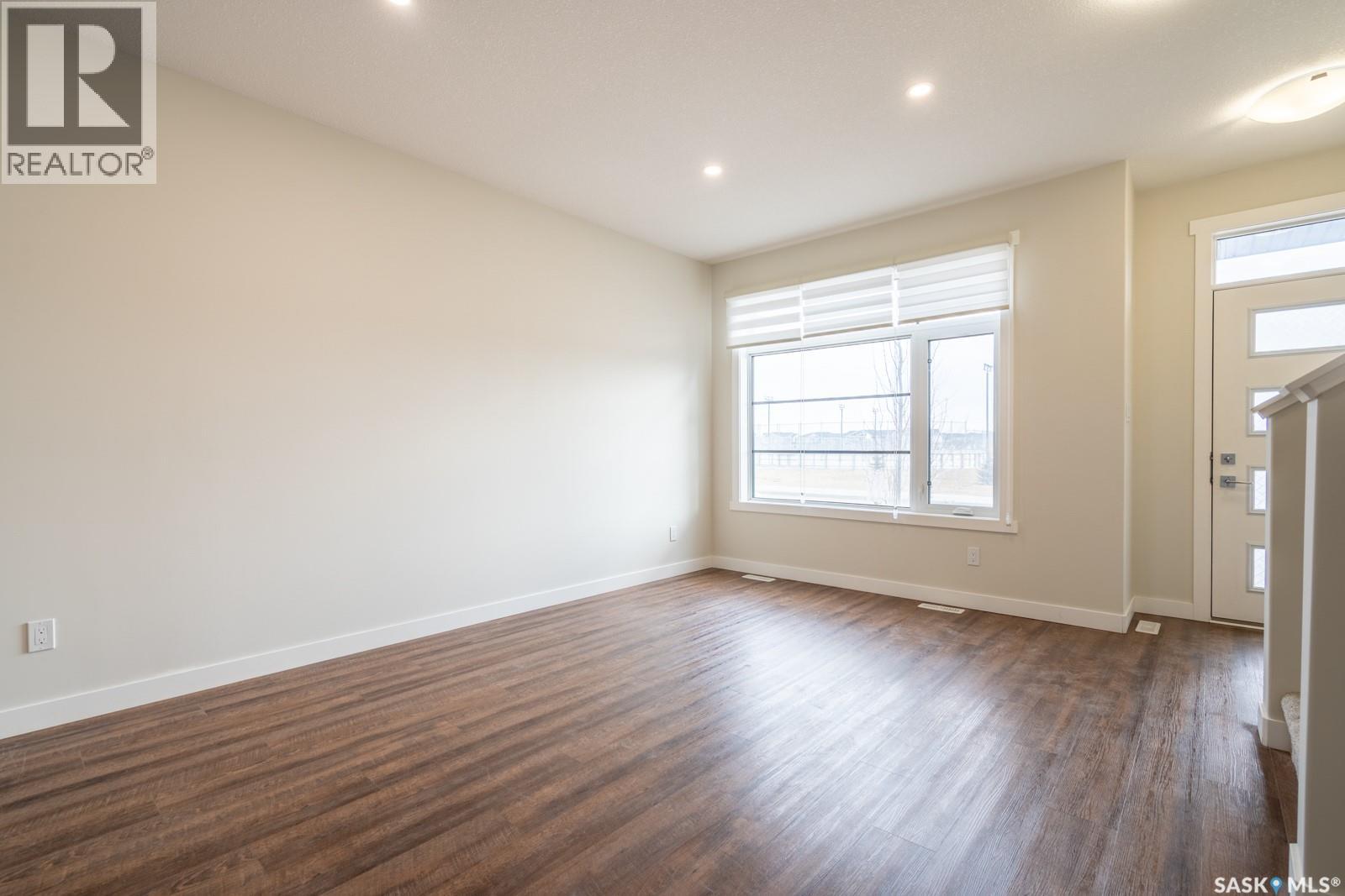 Additional image 6 of 4624 Buckingham Drive E, Regina, SK, S4V3X8