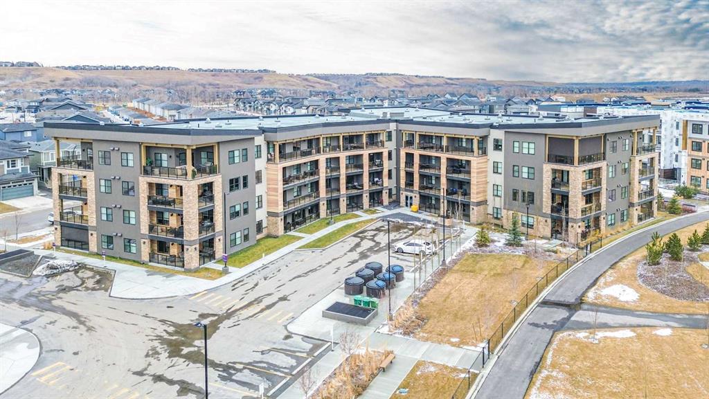 404-125 Wolf Hollow Crescent SE, Calgary, AB, T2X 5K9