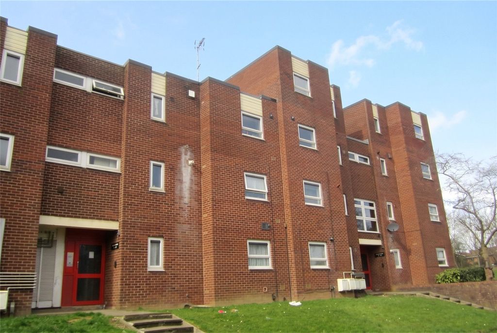 1 bed flat for saleBeaconsfield, Brookside, Telford, Shropshire TF3