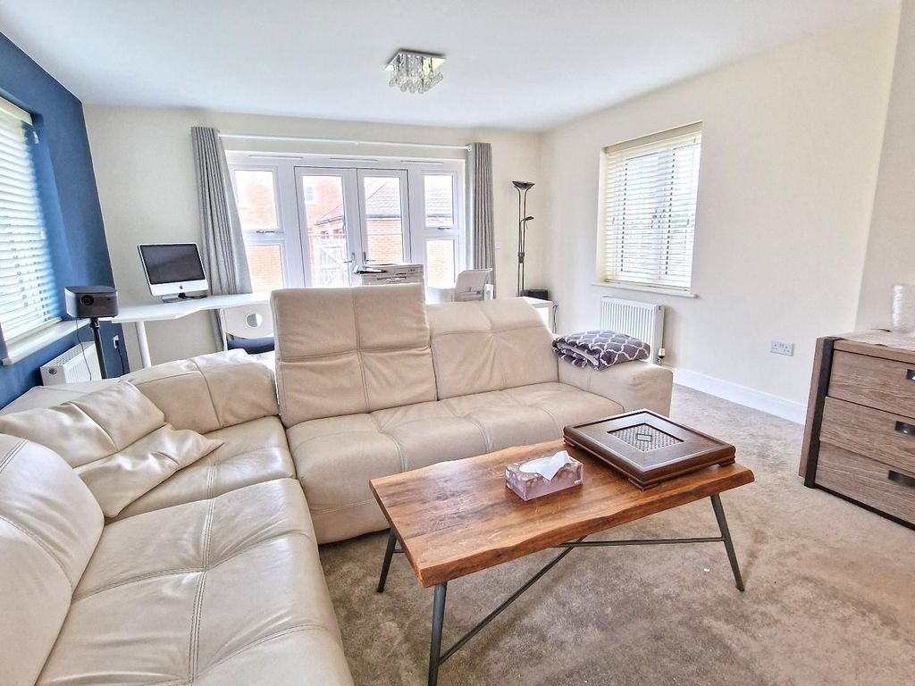 Additional image 5 of 5 bed detached house for saleWhitelands Way, Bicester OX26