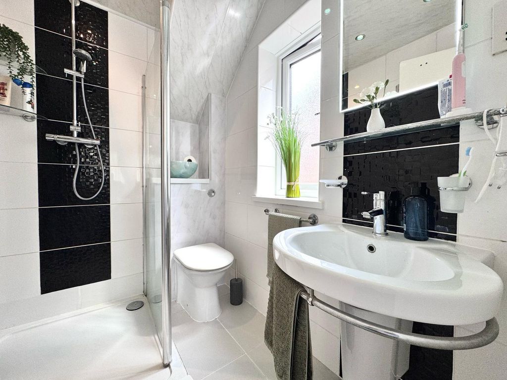 Additional image 15 of 4 bed detached house for saleThe Ridings, Aberdare CF44
