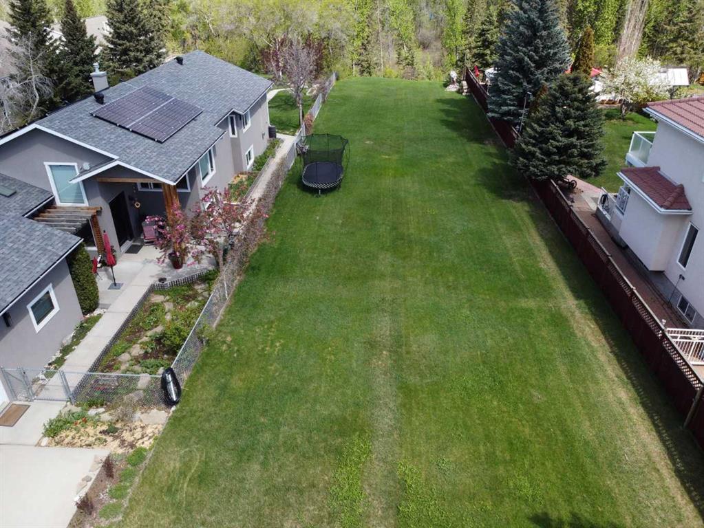 Additional image 4 of 8520 48 Avenue NW, Calgary, AB, T3B2A6
