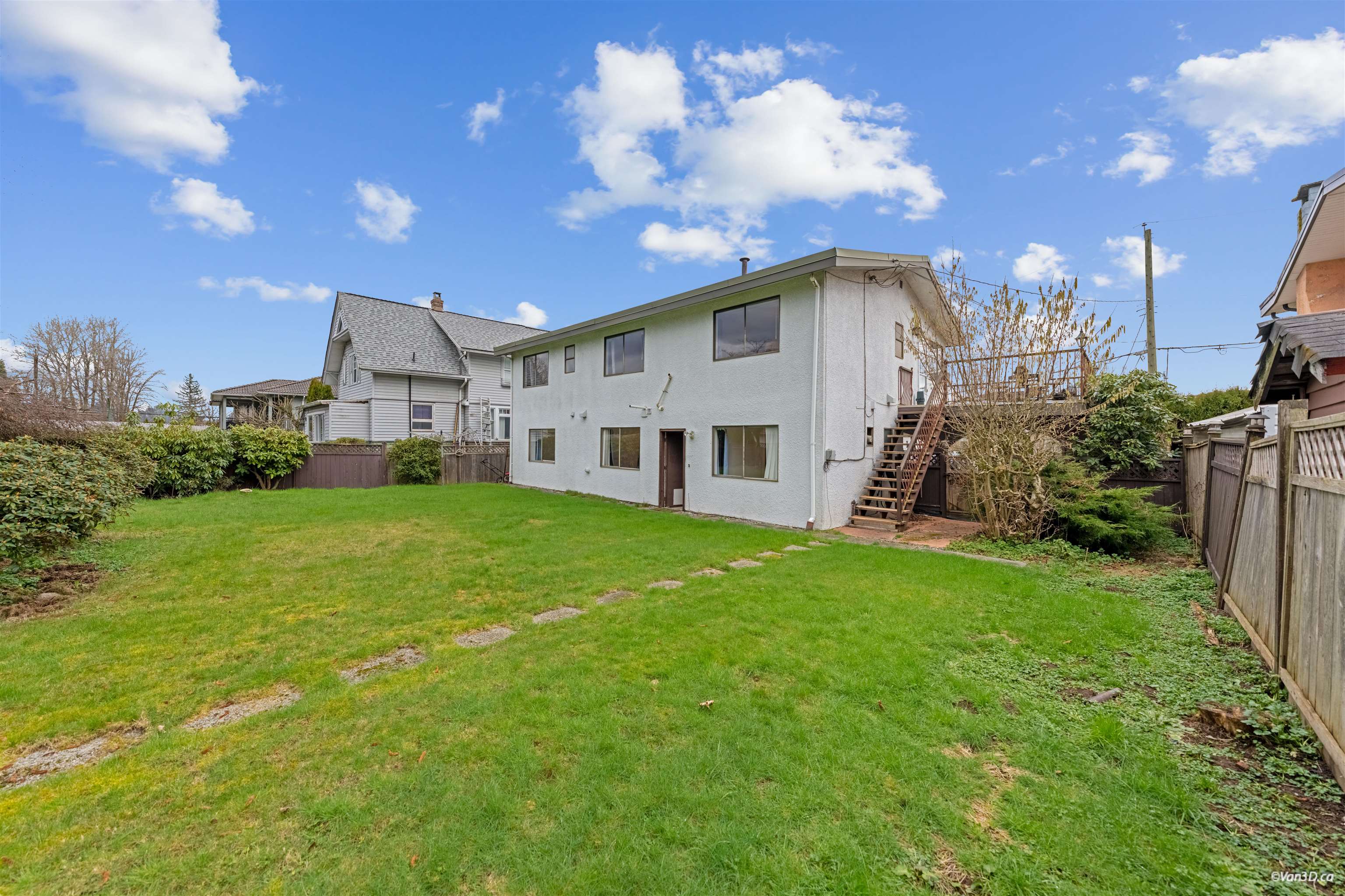 Additional image 4 of 5571 Claude Avenue, Burnaby, BC, V5E 2M7
