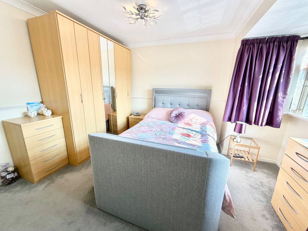 Additional image 18 of 4 bed detached house for saleMayflower Drive, Pensnett, Brierley Hill DY5
