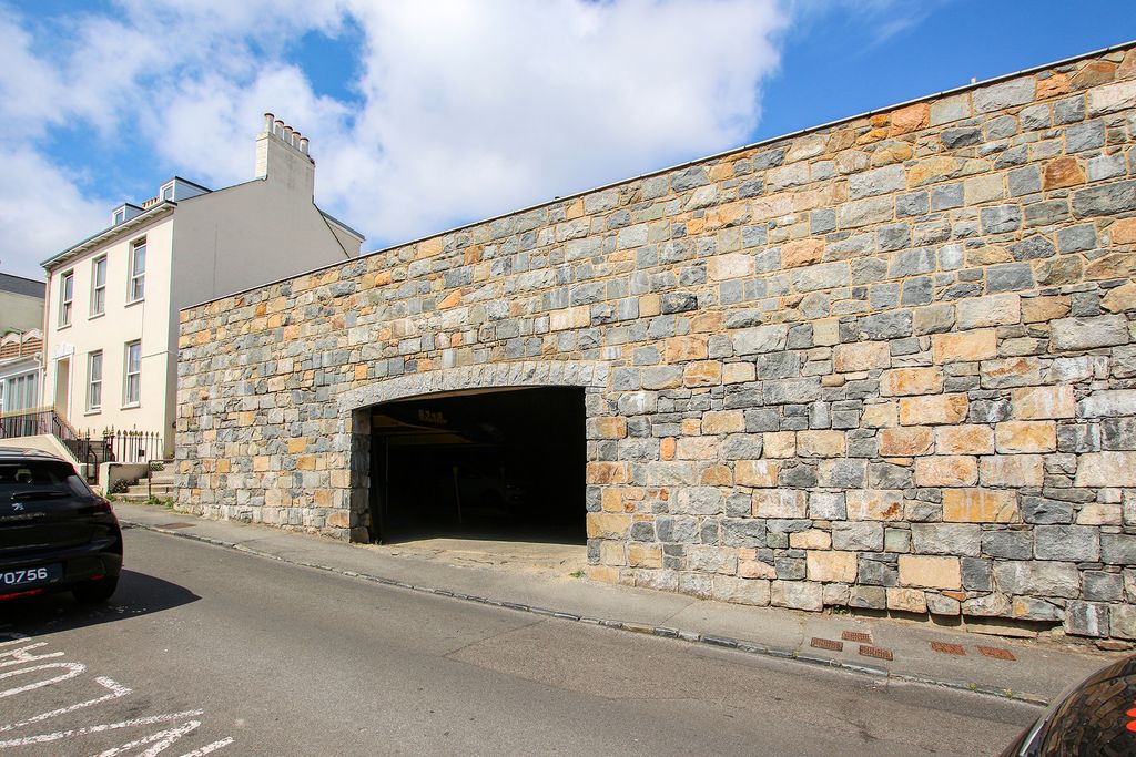 Additional image 10 of Property for saleVictoria Road, St Peter Port, Guernsey GY1