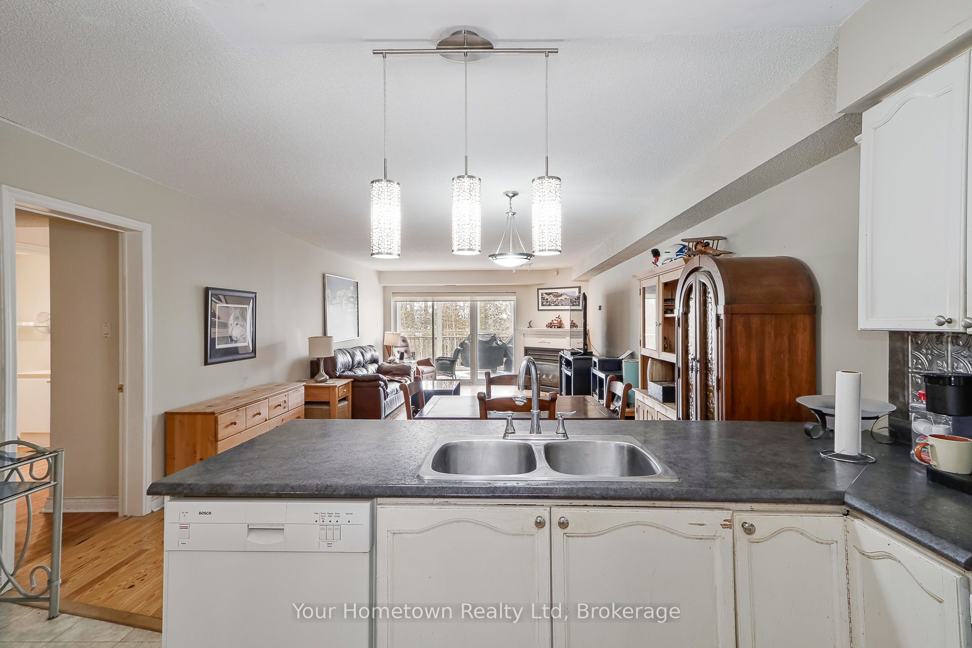 Additional image 5 of 9-10 Mulligan Lane, Wasaga Beach, ON, L9Z 1C4