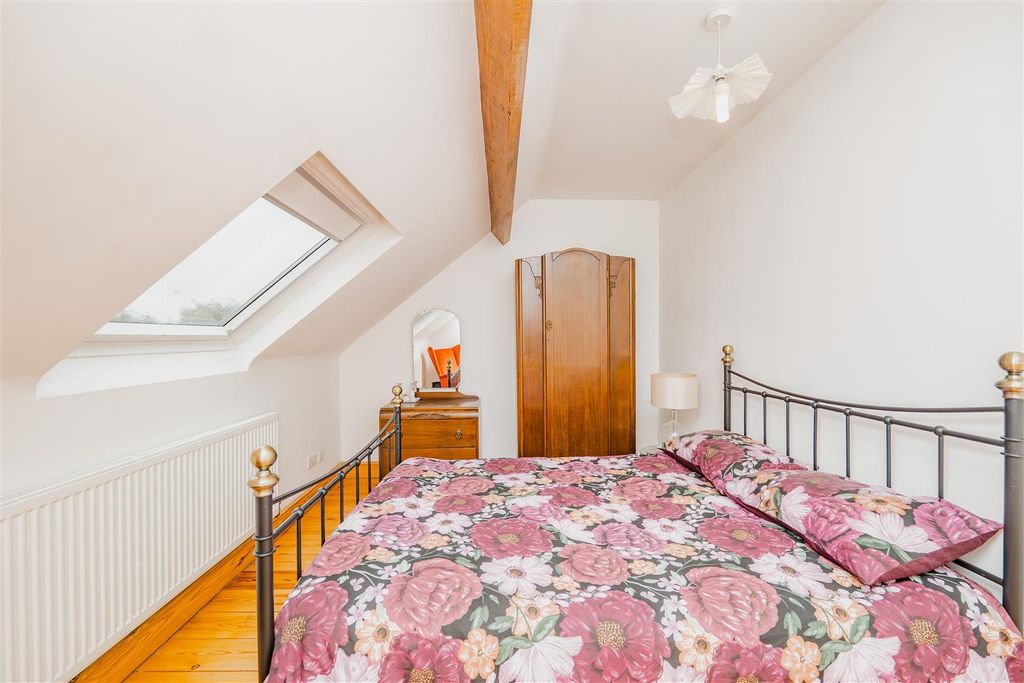 Additional image 38 of 5 bed semi-detached house for saleThe Parade, Barry CF62