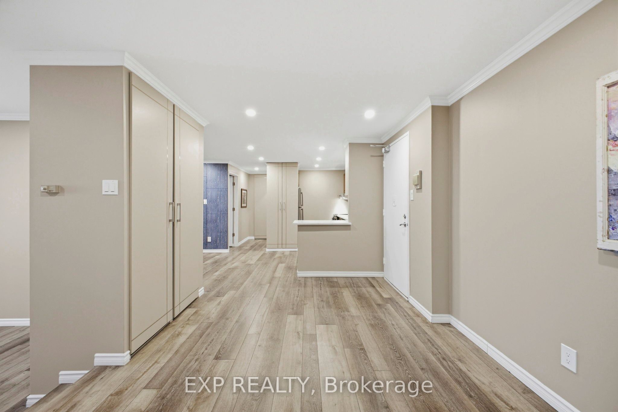 Additional image 5 of 2102-415 Greenview Avenue, Ottawa, ON, K2B 8G5