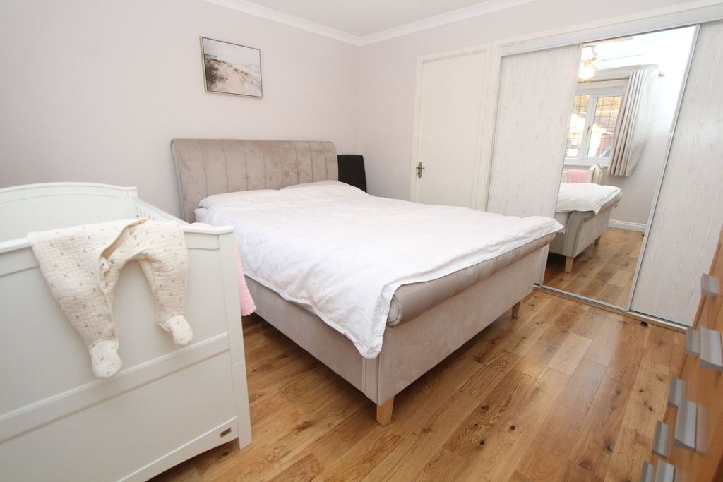 Additional image 13 of 3 bed detached house for saleFernhurst Drive, Pensnett, Brierley Hill DY5