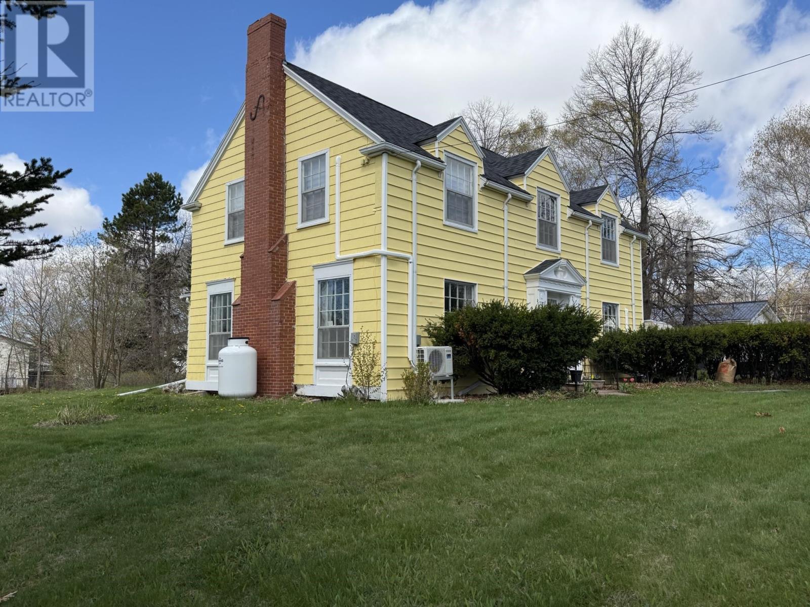 239 North River Road