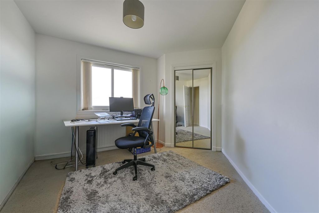 Additional image 6 of 2 bed flat for salePinewood Court, Inverness IV2