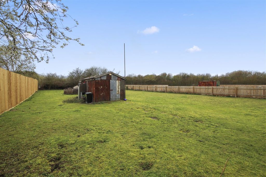 Additional image 7 of Land for saleAlexandra Road, Rushden NN10