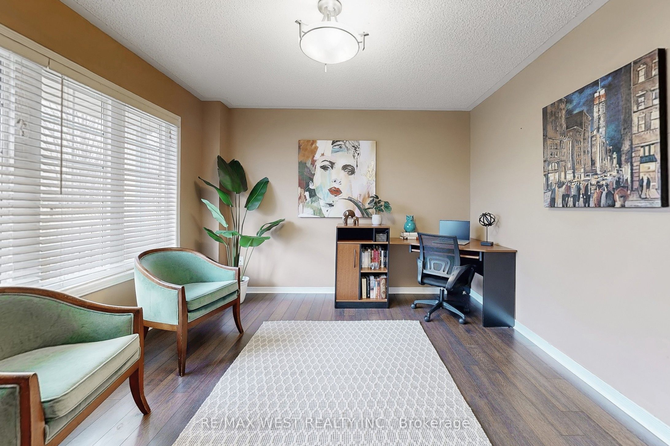 Additional image 5 of 303 King Street E, East Gwillimbury, ON, L0G 1M0