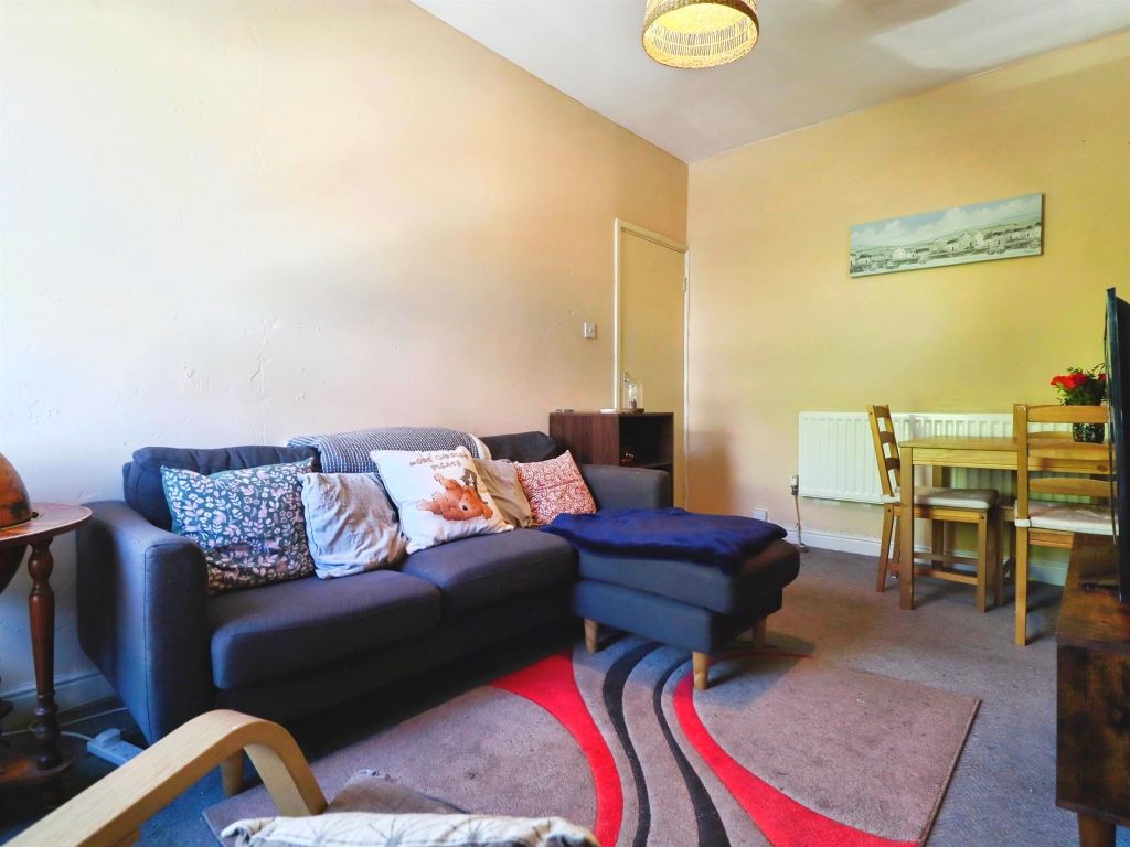 Additional image 4 of 1 bed flat for saleFitzhamon Embankment, Cardiff CF11