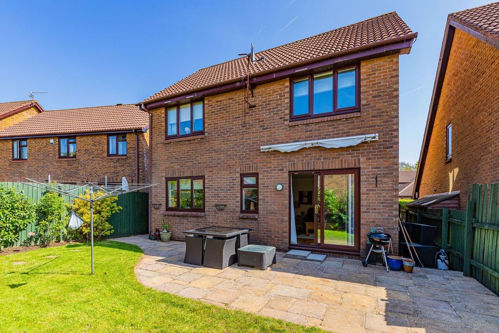 Additional image 11 of 4 bed detached house for saleHeol Hir, Thornhill, Cardiff CF14