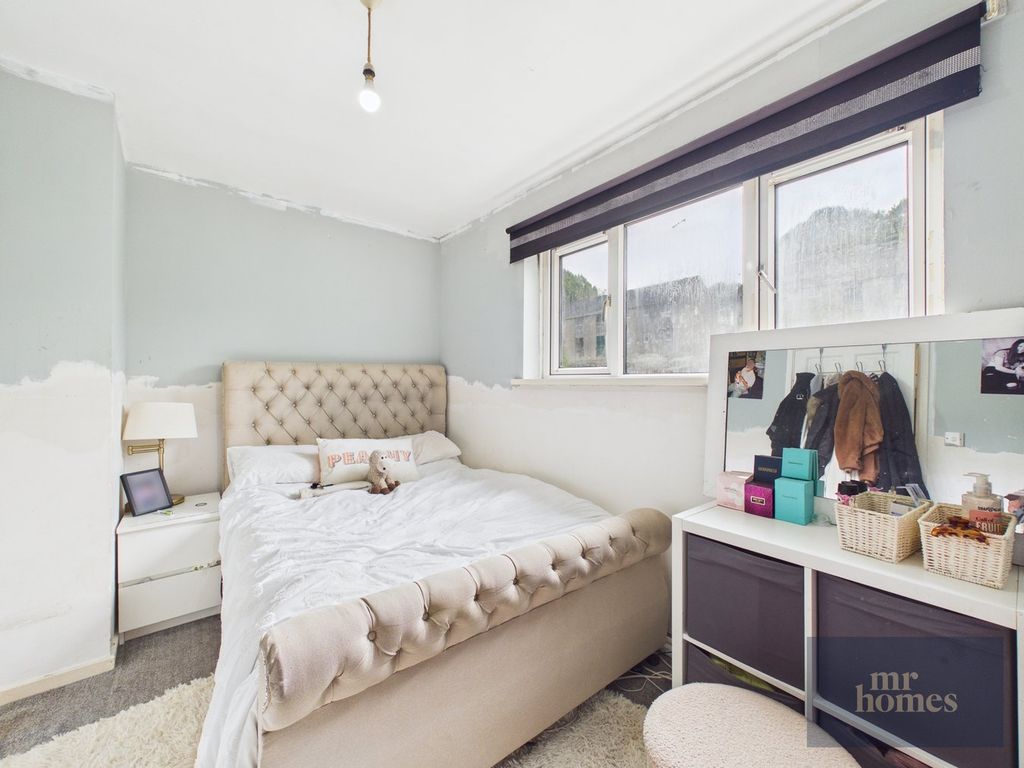 Additional image 6 of 2 bed flat for saleBeechley Drive, Cardiff CF5