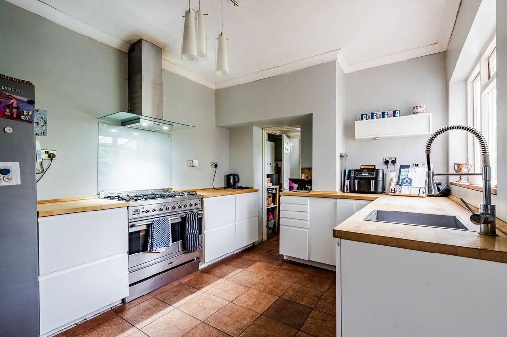 Additional image 10 of 5 bed semi-detached house for saleGrove Road, Beccles NR34