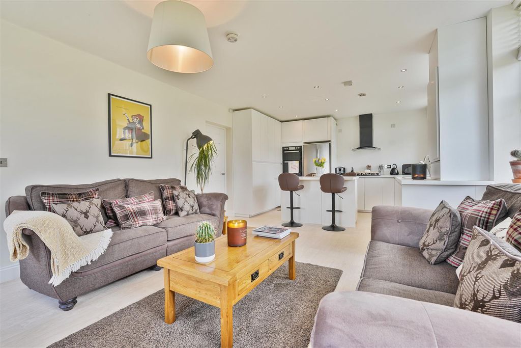 Additional image 6 of 3 bed terraced house for saleRobertson Drive, Lanark ML11