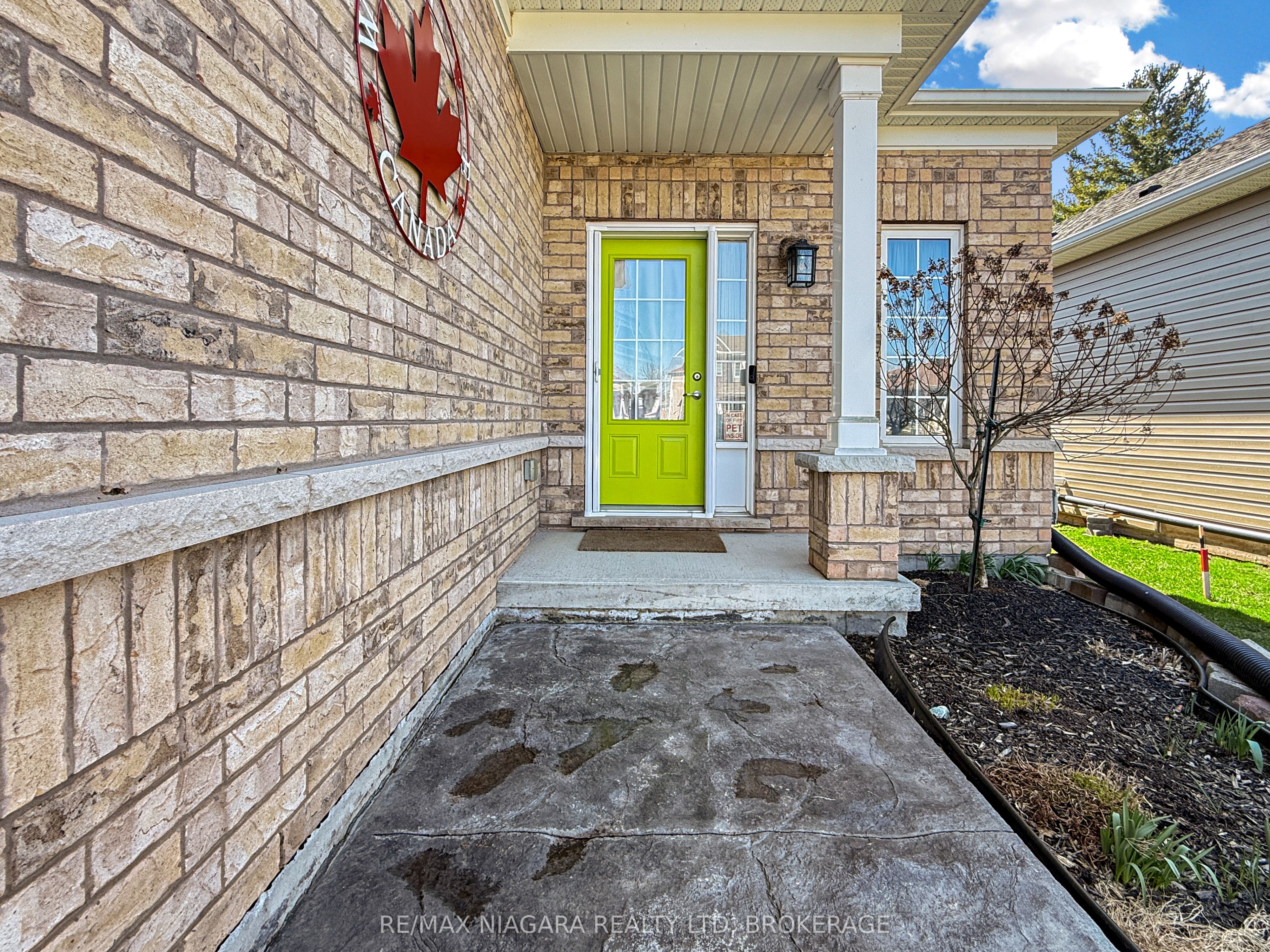 Additional image 3 of 1041 Meadowood Street, Fort Erie, ON, L2A 5B9