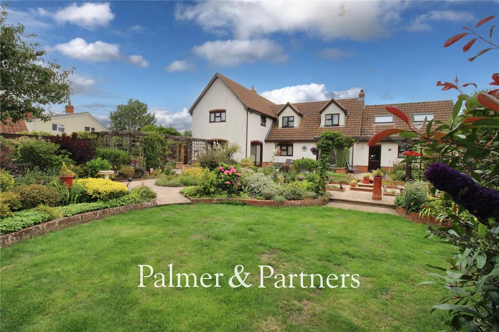 Additional image 24 of 5 bed detached house for salePost Office Road, Knodishall, Saxmundham, Suffolk IP17