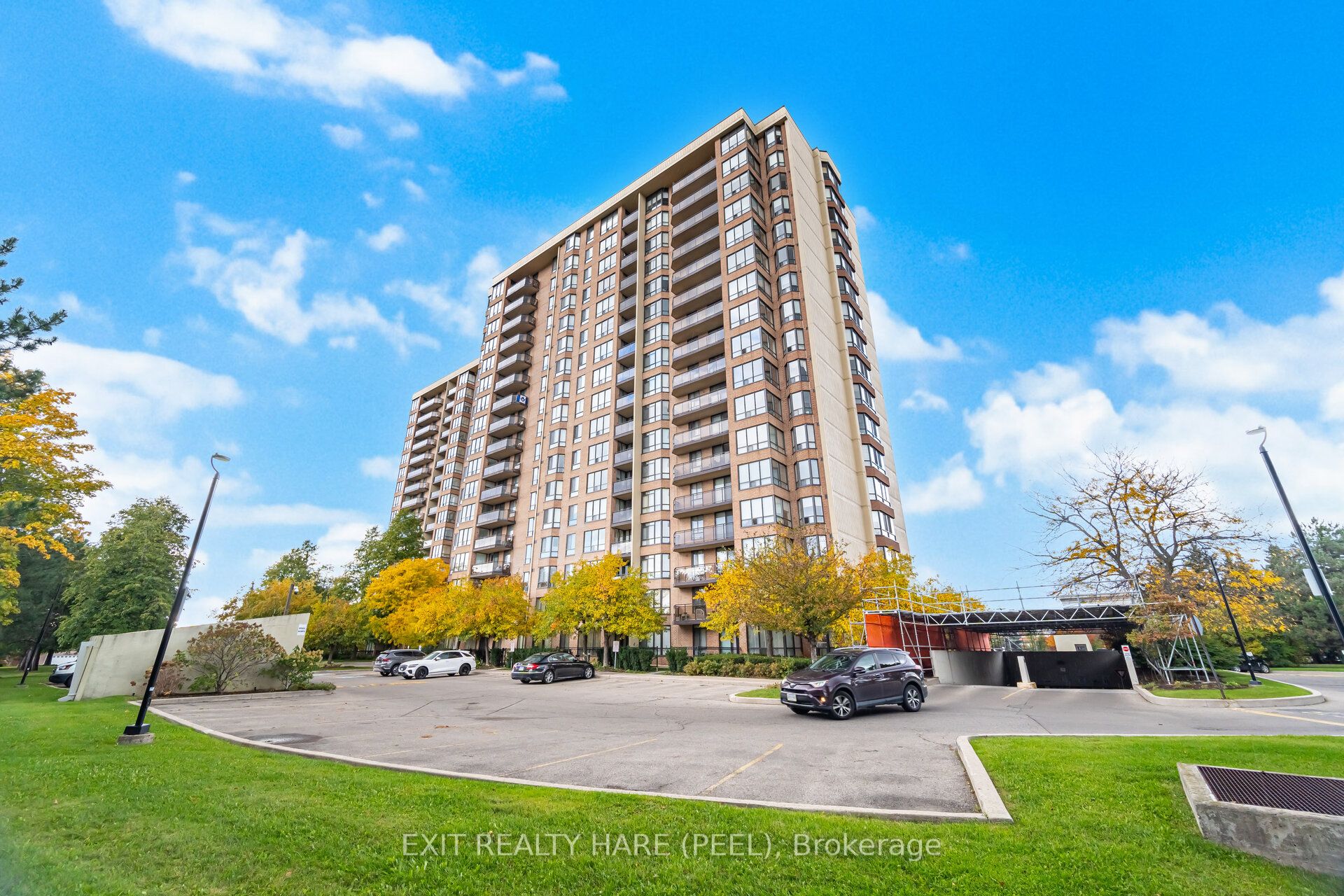 Additional image 2 of 912-20 Cherrytree Drive, Brampton, ON, L6Y 3V1