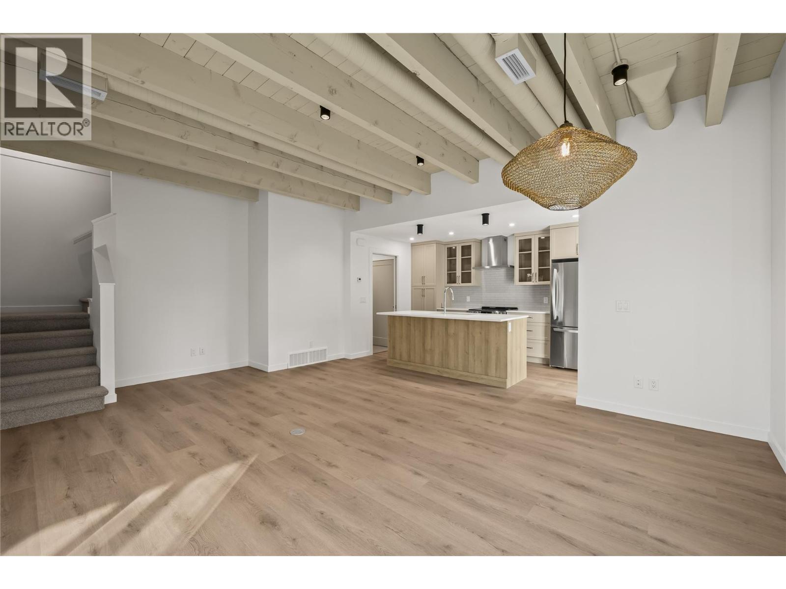 Additional image 6 of 1-2957 Conlin Court, Kelowna, BC, V1Y7S7
