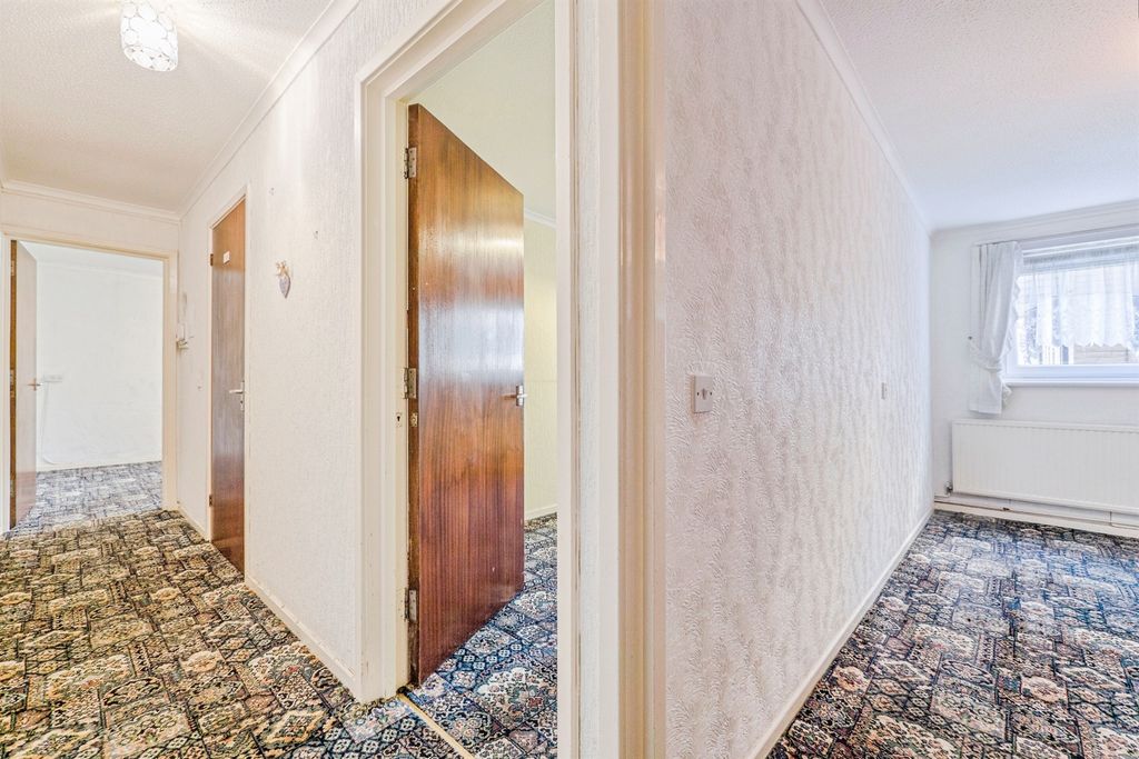 Additional image 9 of 2 bed flat for saleWordsworth Avenue, Roath, Cardiff CF24